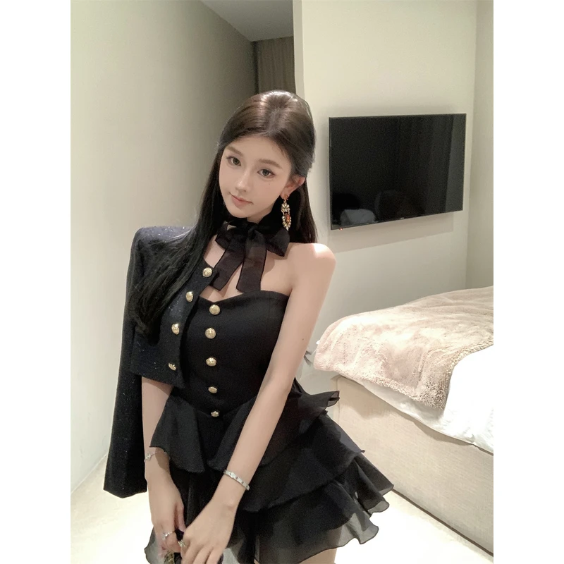 法式气质别致绝美金扣短外套围脖系带纯欲修身蛋糕裙两件套装女春