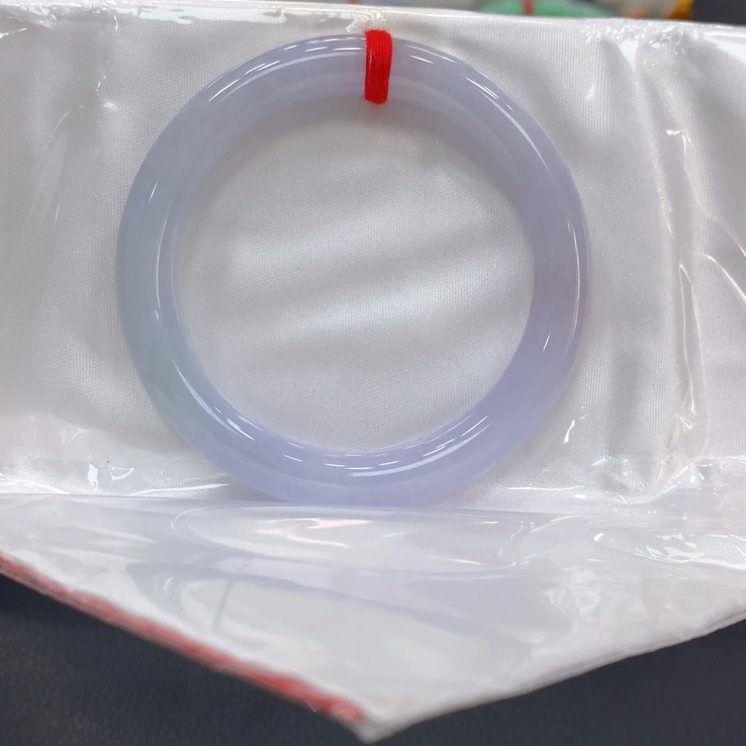 翡翠手镯未镶嵌翡翠7