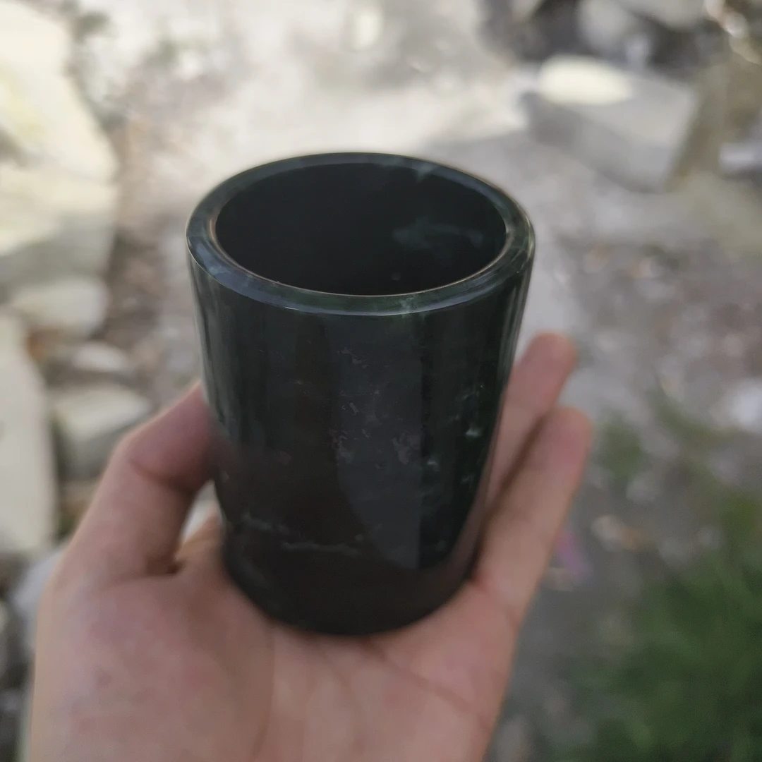 天然药王蛇纹石玉水杯.喝茶必备（多样性发货）拍一发一