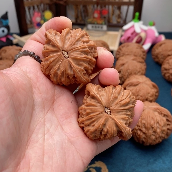 文玩核桃把件沙*山地磨42