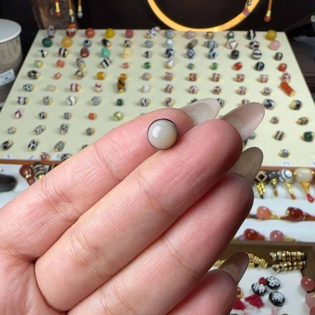 玛瑙/玉髓未镶嵌单珠顶珠配珠搭配
