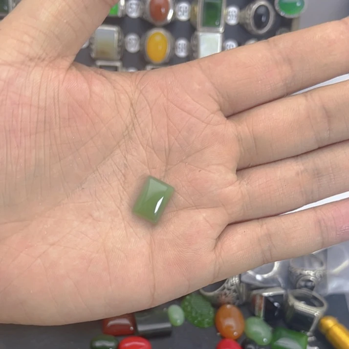 和田玉戒面10*14mm长方形裸石和田玉