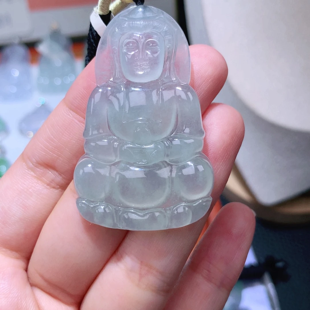 颈饰未镶嵌翡翠观音