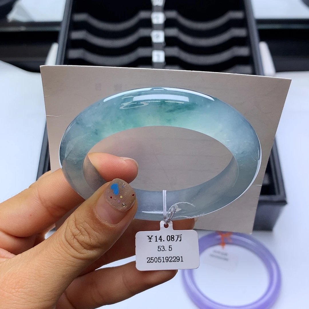 未镶嵌手镯翡翠54冰蓝飘花正圈