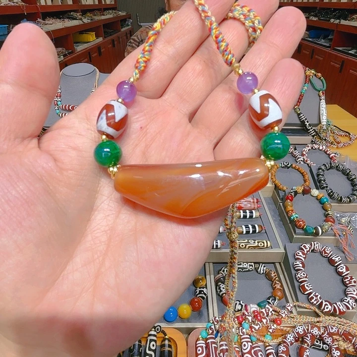 未镶嵌玛瑙/玉髓珠宝奇石