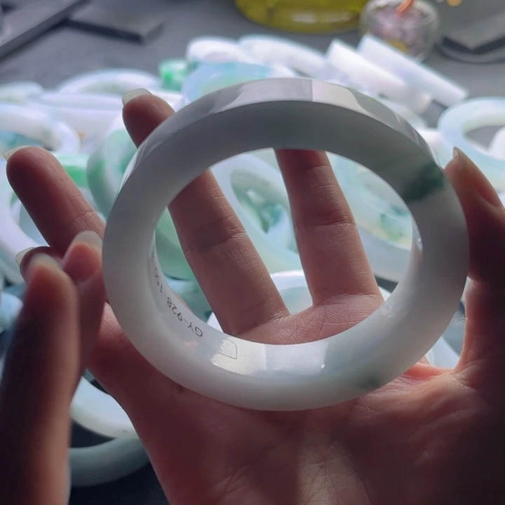 胖***胖定制翡翠未镶嵌天然缅甸a货翡翠