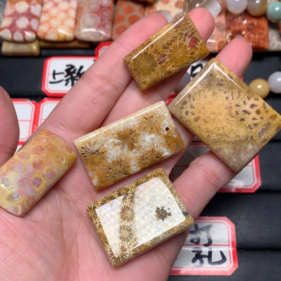 【闪购商品】未镶嵌颈饰硅化玉橙*糖