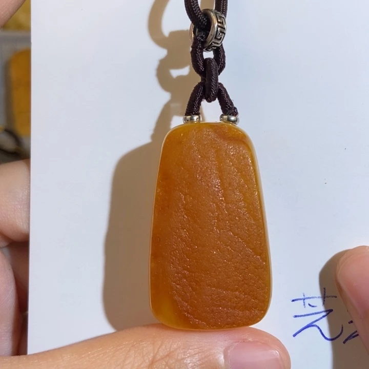 定制琥珀未镶嵌琥珀w