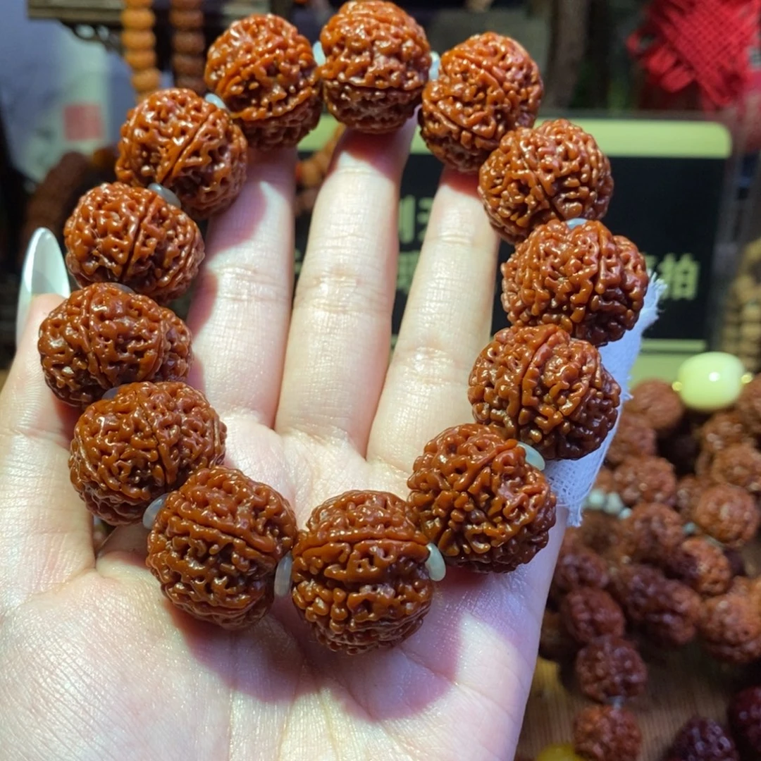 金刚菩提吊坠226肉玉华