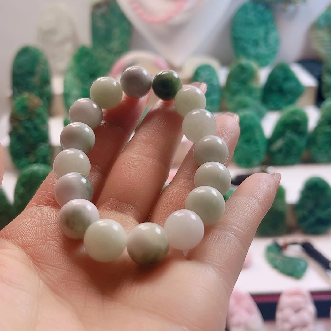 未镶嵌独山玉手链