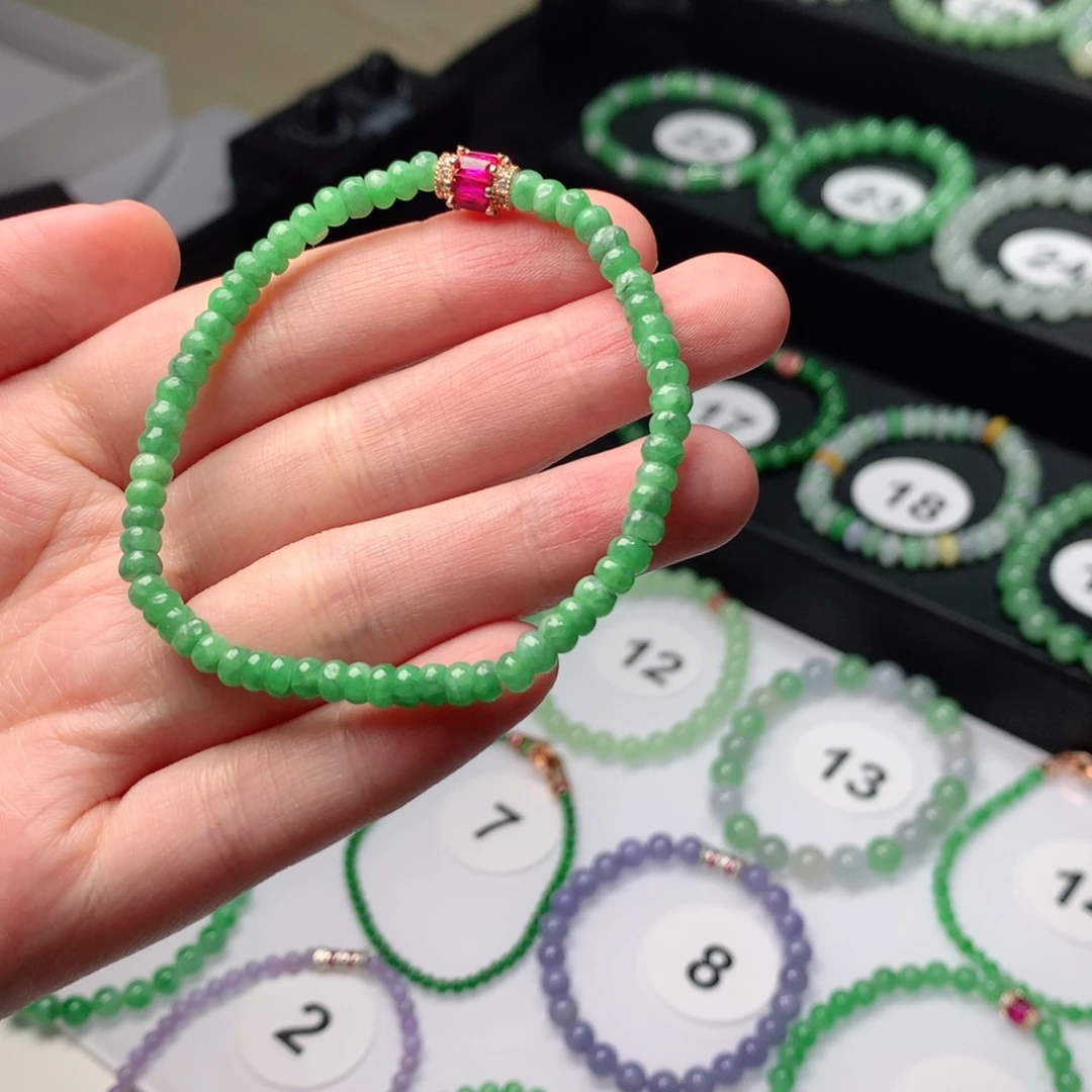 翡翠未镶嵌手链翡翠