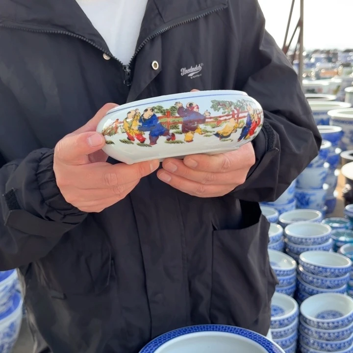 陶瓷艺术品，直径16，高5