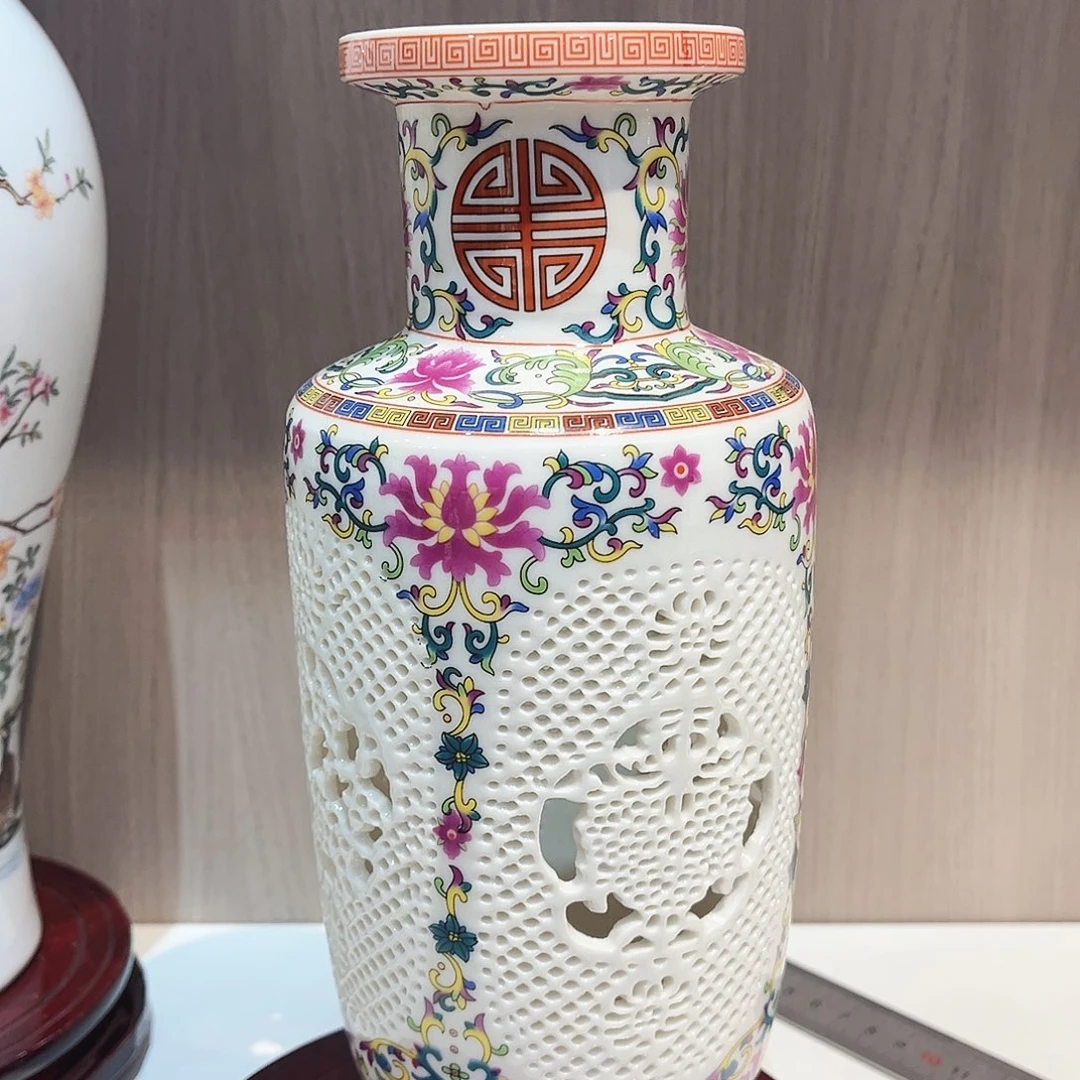 景德镇陶瓷花瓶24公分