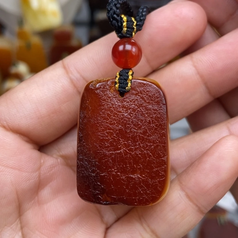 【闪购商品】琥珀颈饰未镶嵌