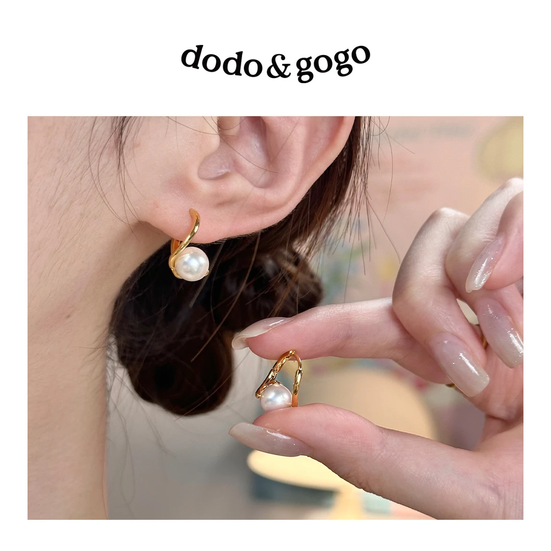 DODOGOGO 合金仿珍珠耳饰 复古珠珠金属耳扣精致气质时尚优雅耳环