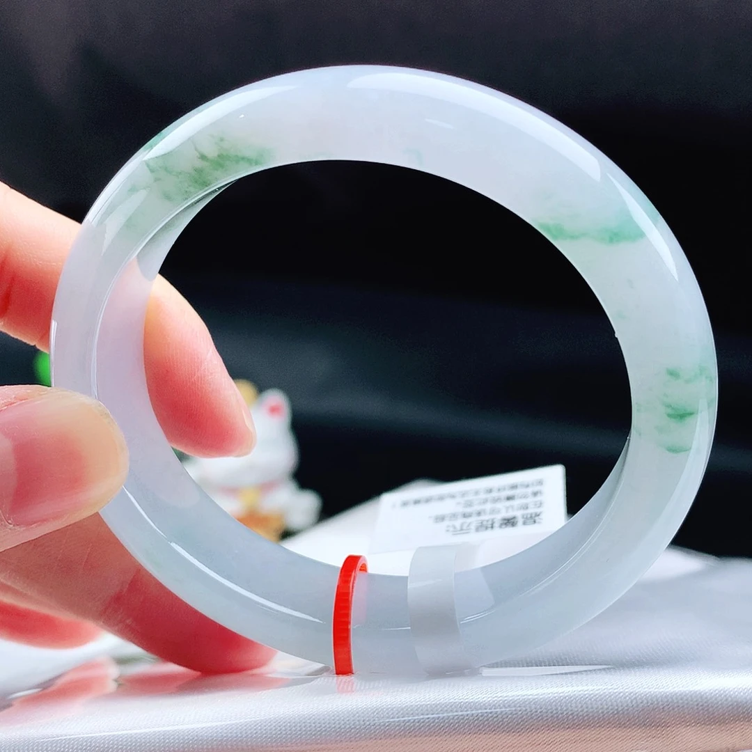 未镶嵌手镯（贵妃镯）翡翠56冰绿花