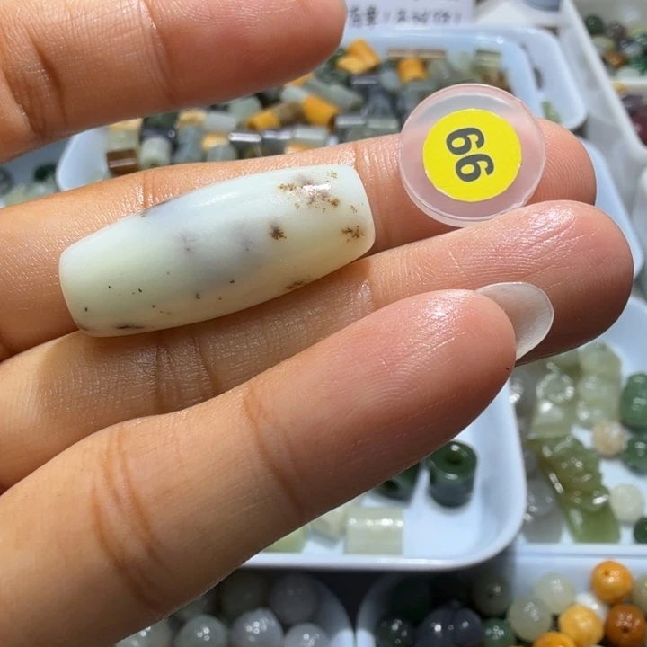 未镶嵌和田玉珠宝半成品