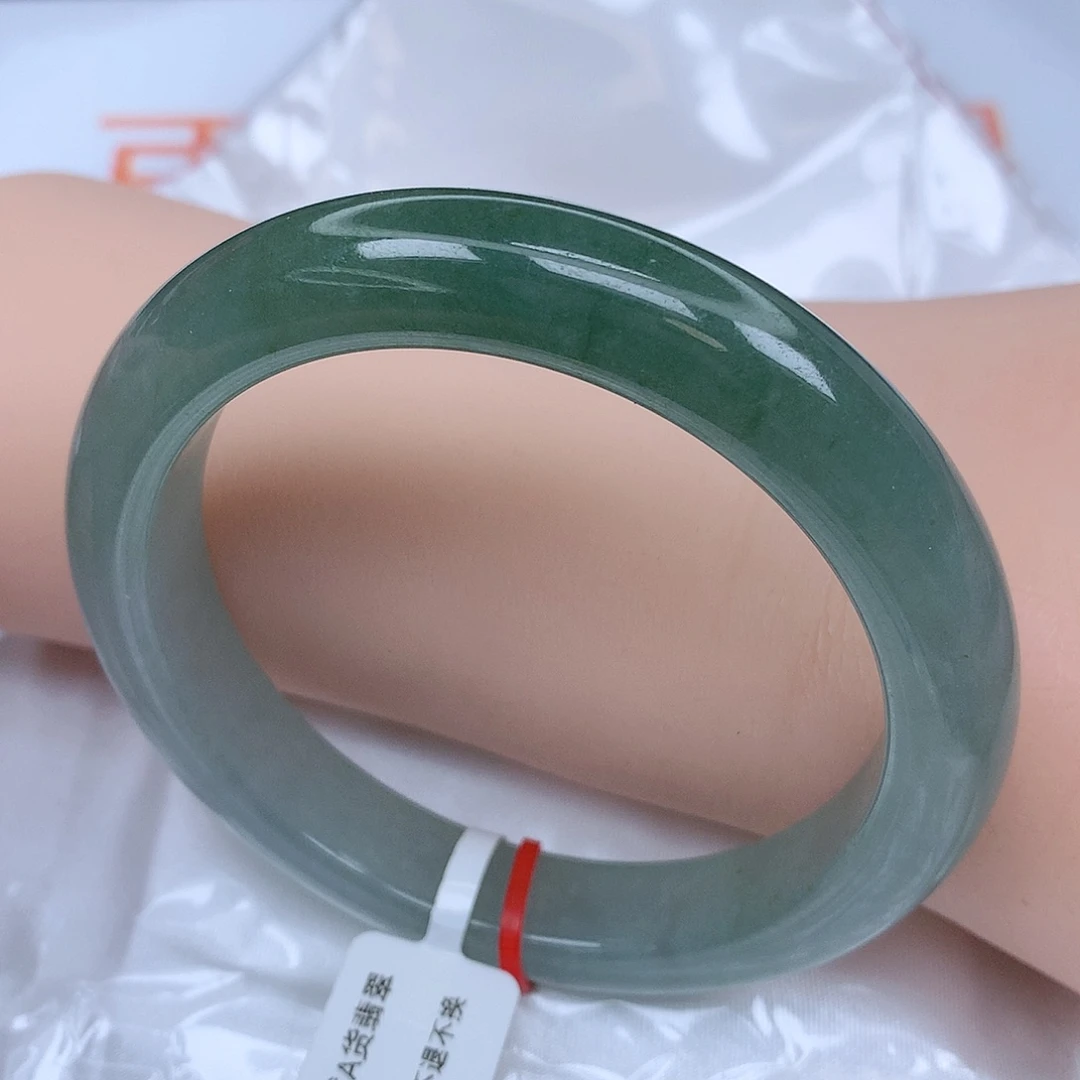 【闪购商品】未镶嵌手镯翡翠，57