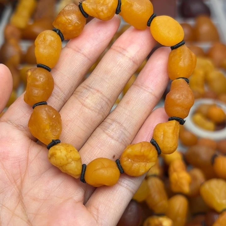 琥珀颈饰未镶嵌天然蜜蜡