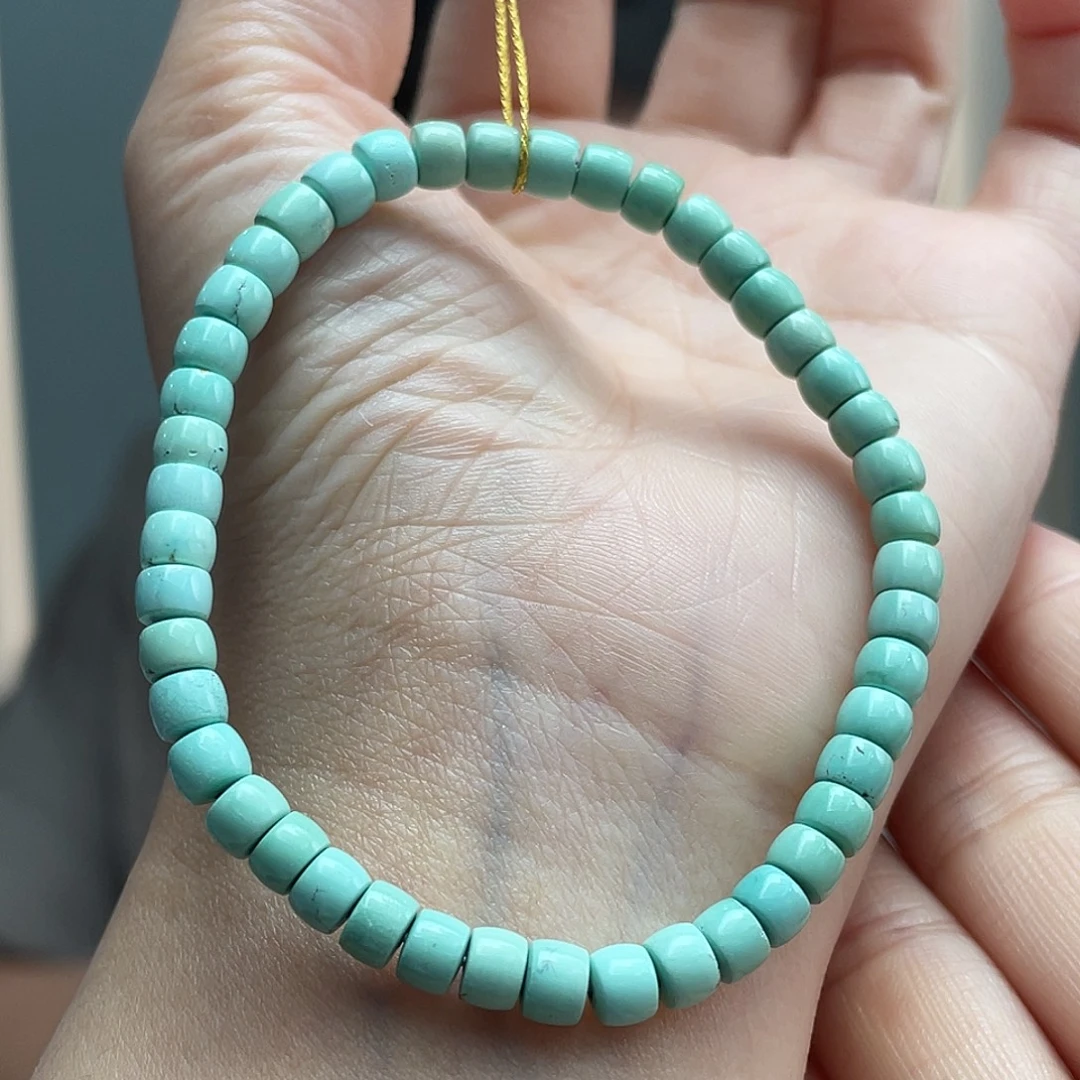 绿松石未镶嵌颈饰