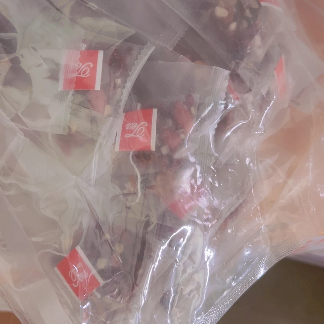 默认微瑕默认微瑕，看好下单，不介意下单