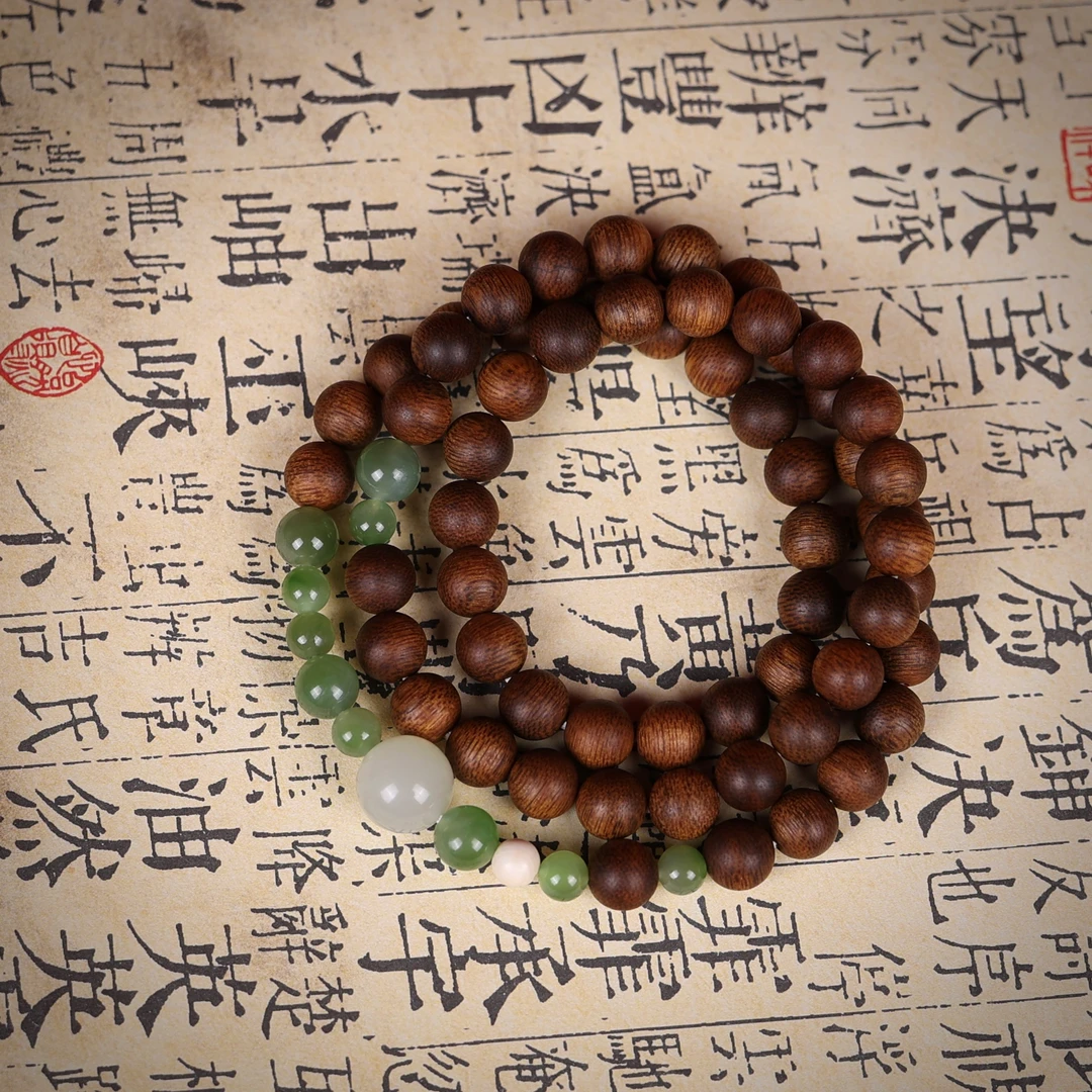 沉香【奇香堂】沉香脖挂-8mm富森红土全沉水碧玉脖挂带猛犸珠