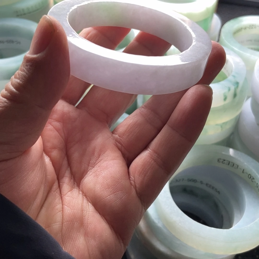 定制翡翠翡翠手镯批发零售未镶嵌