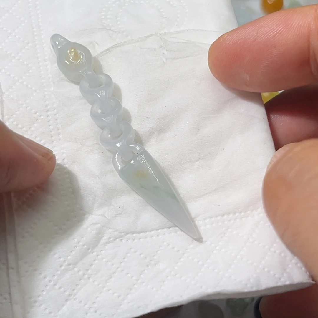 定制翡翠未镶嵌坠子