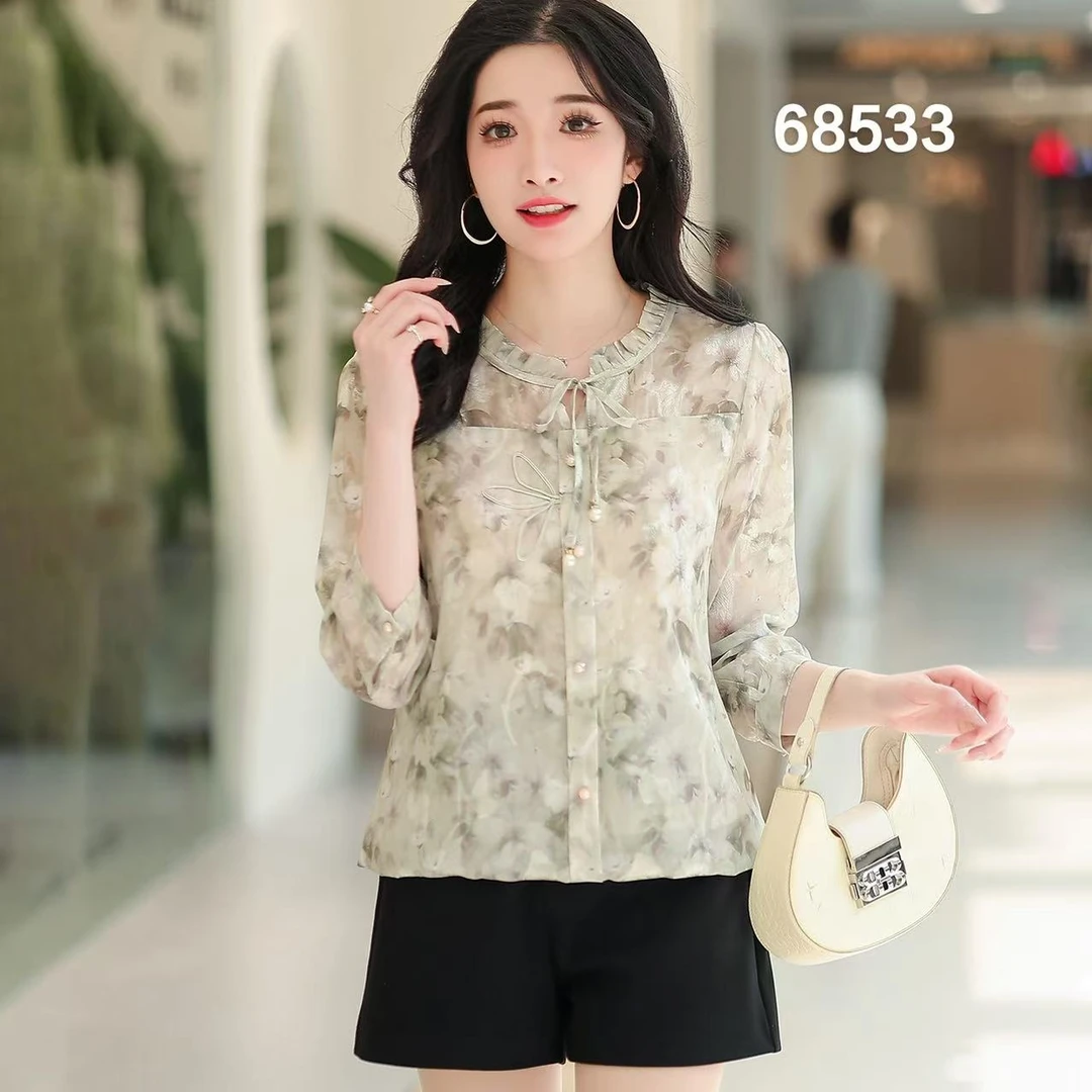春季新款百搭洋气显瘦碎花衬衫