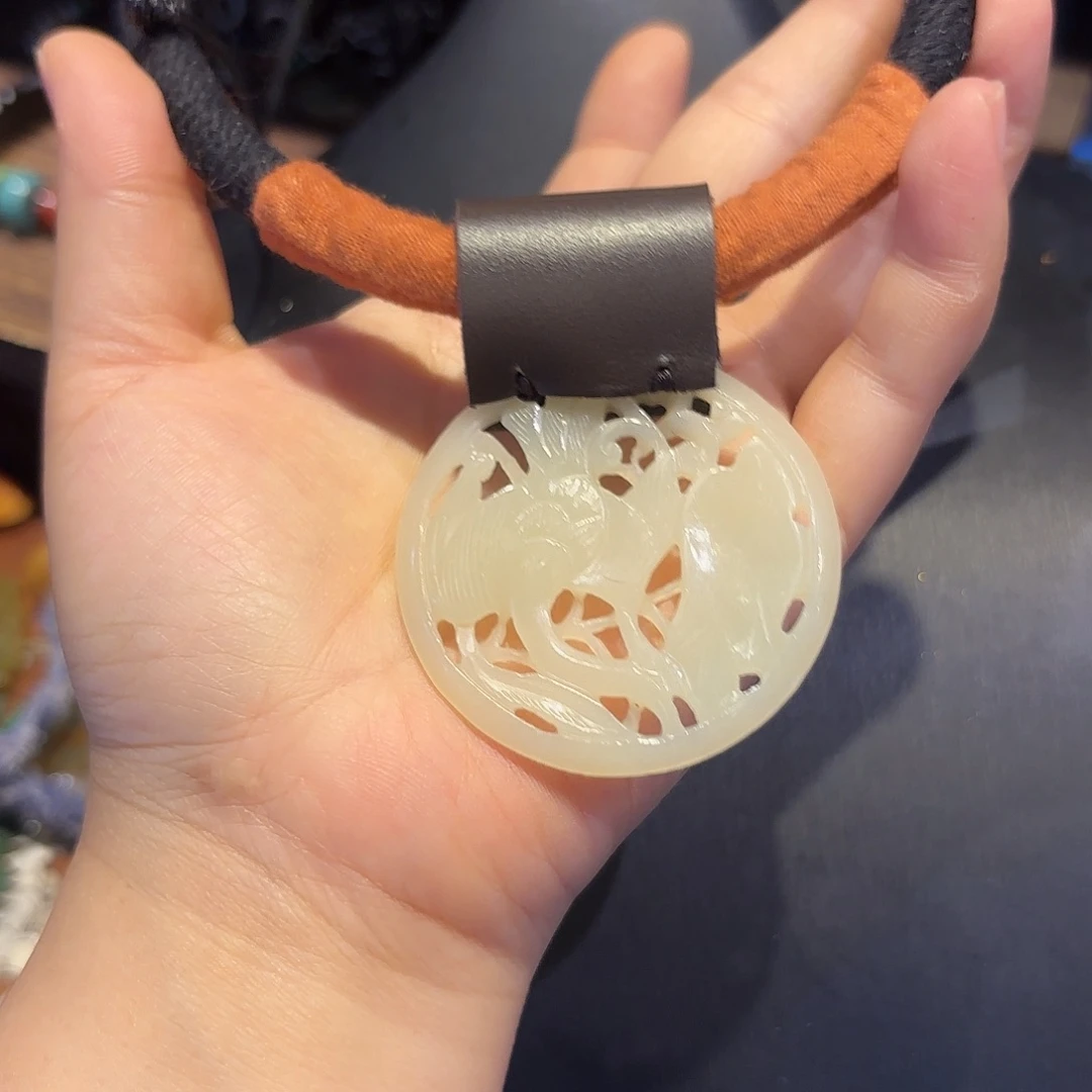 和田玉未镶嵌车挂，原创