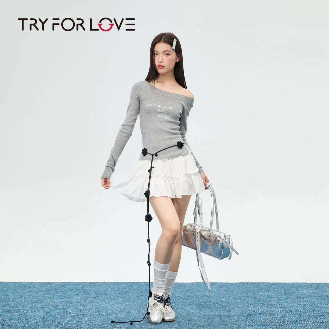 Tryforlove时尚简约软糯一字肩灰色毛衣女2025秋冬INS风修身上衣
