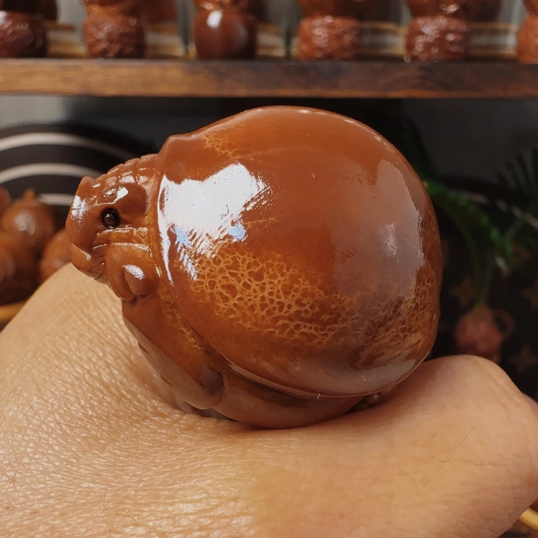 橄榄核把件升*乌龟手把件36不送油和刷