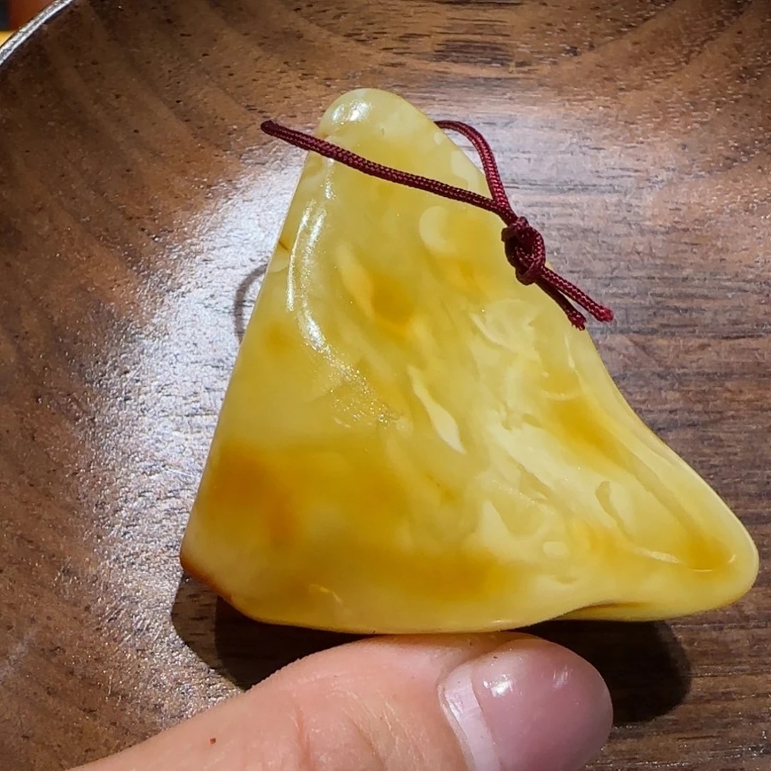 定制琥珀未镶嵌M**?专属定制