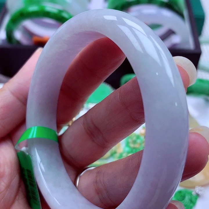 翡翠未镶嵌手镯翡翠