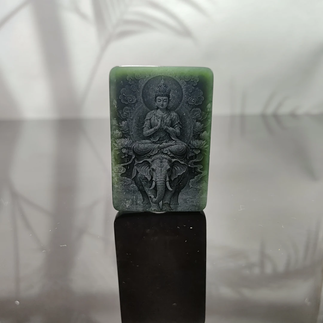 F和田玉普贤菩萨影雕吊坠0544