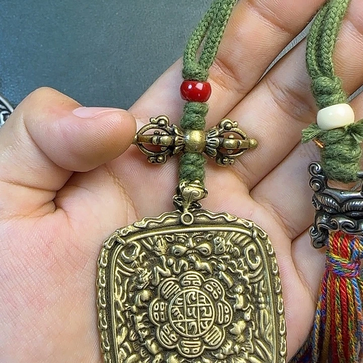 莺***莺铜铁合金类藏传工艺品九宫八卦