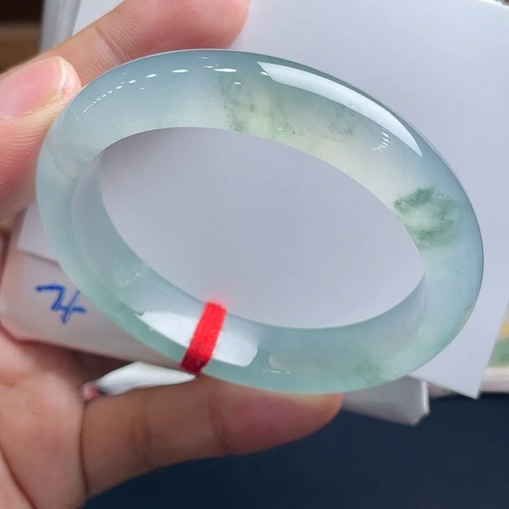 未镶嵌手镯翡翠53.2贵妃