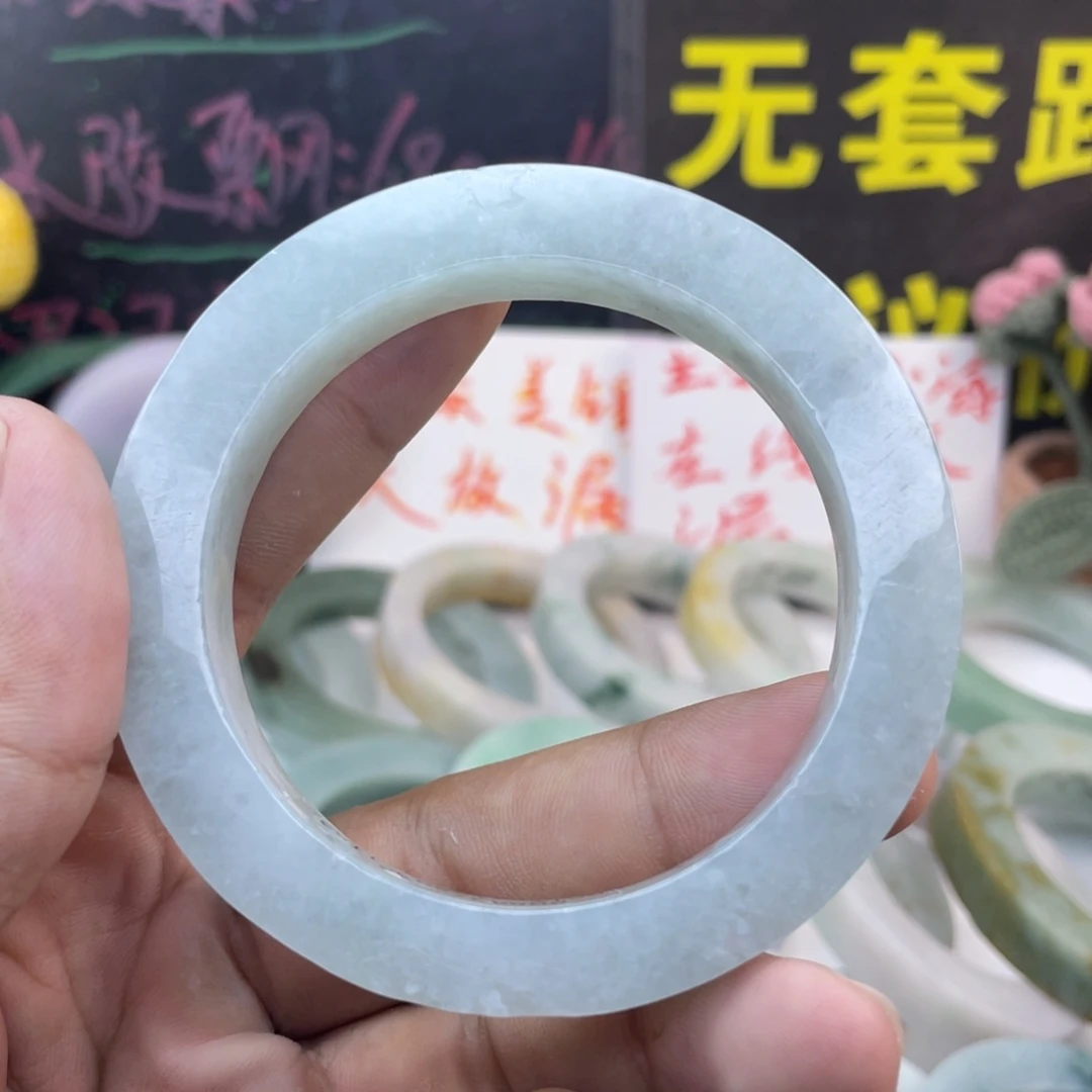 定制翡翠未镶嵌纯天然A货翡翠手镯