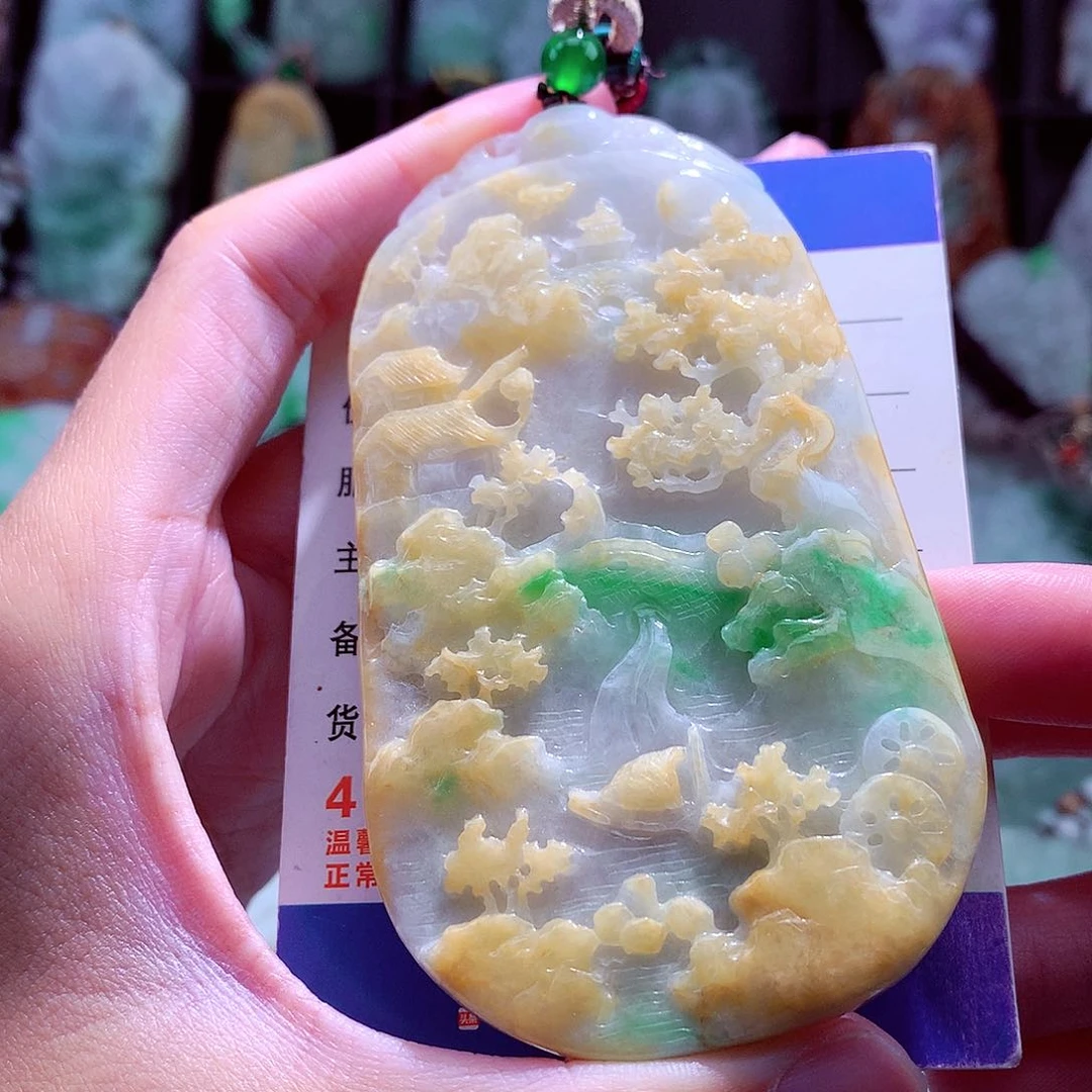 颈饰未镶嵌翡翠天然