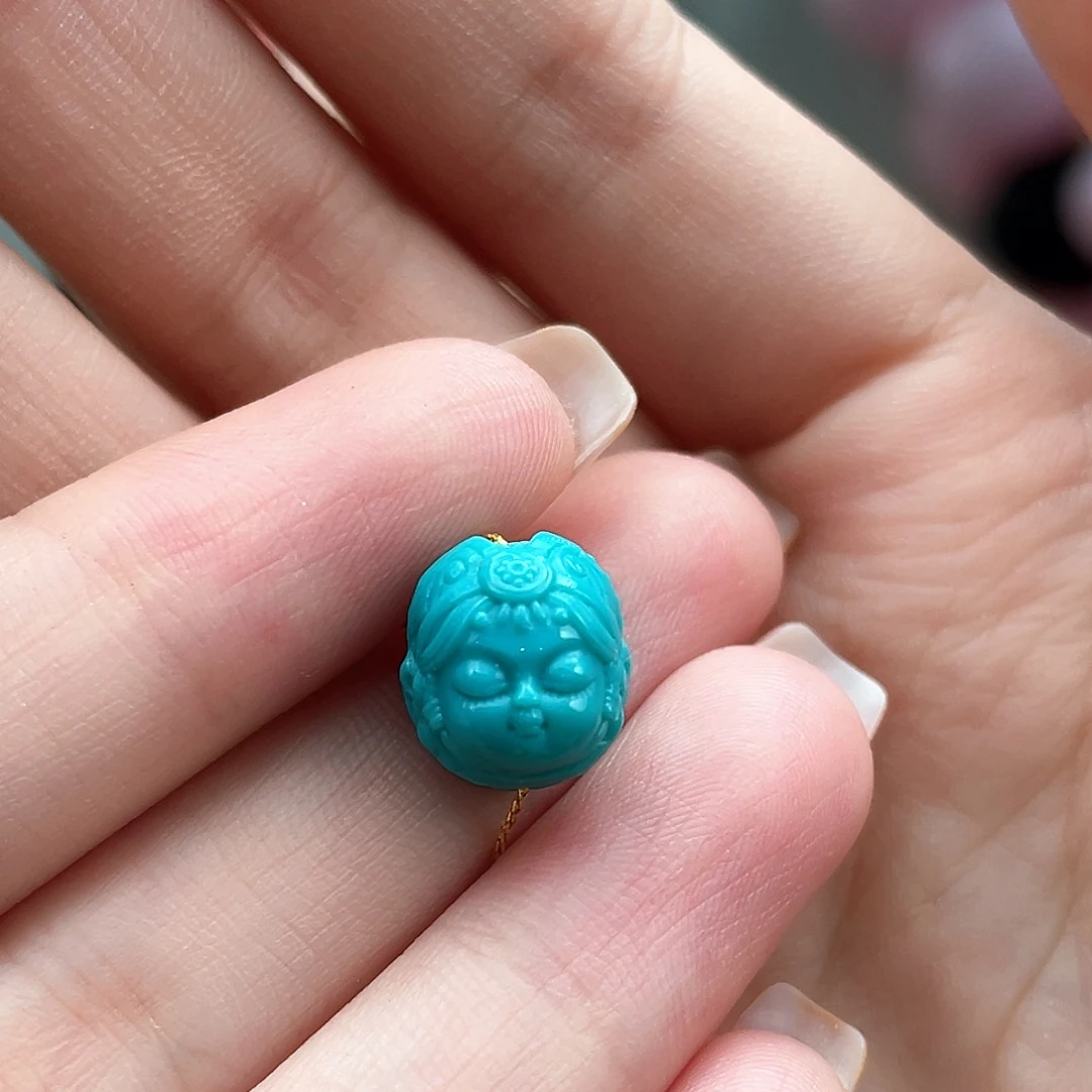 绿松石未镶嵌颈饰