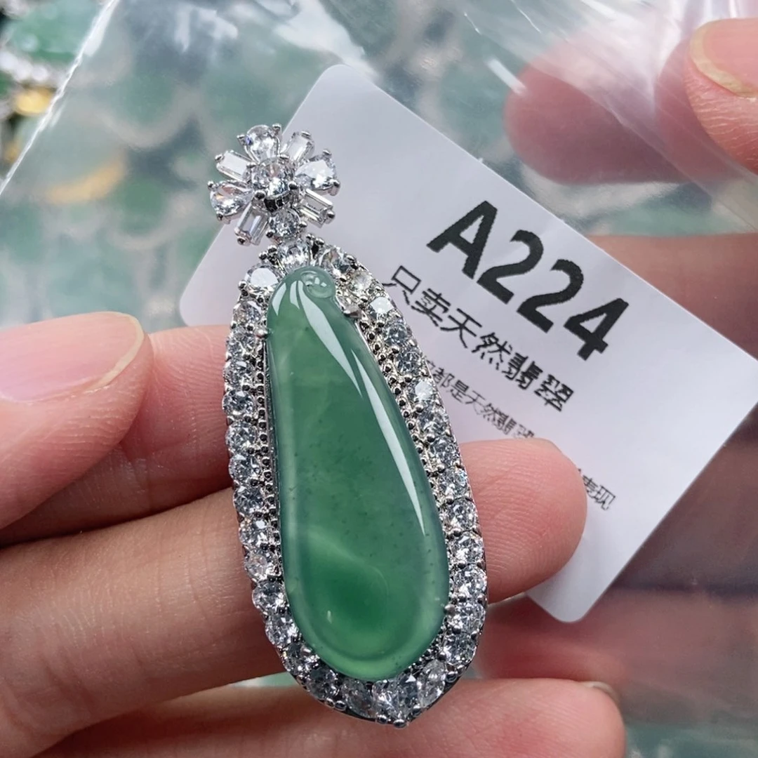 【闪购商品】颈饰未镶嵌翡翠