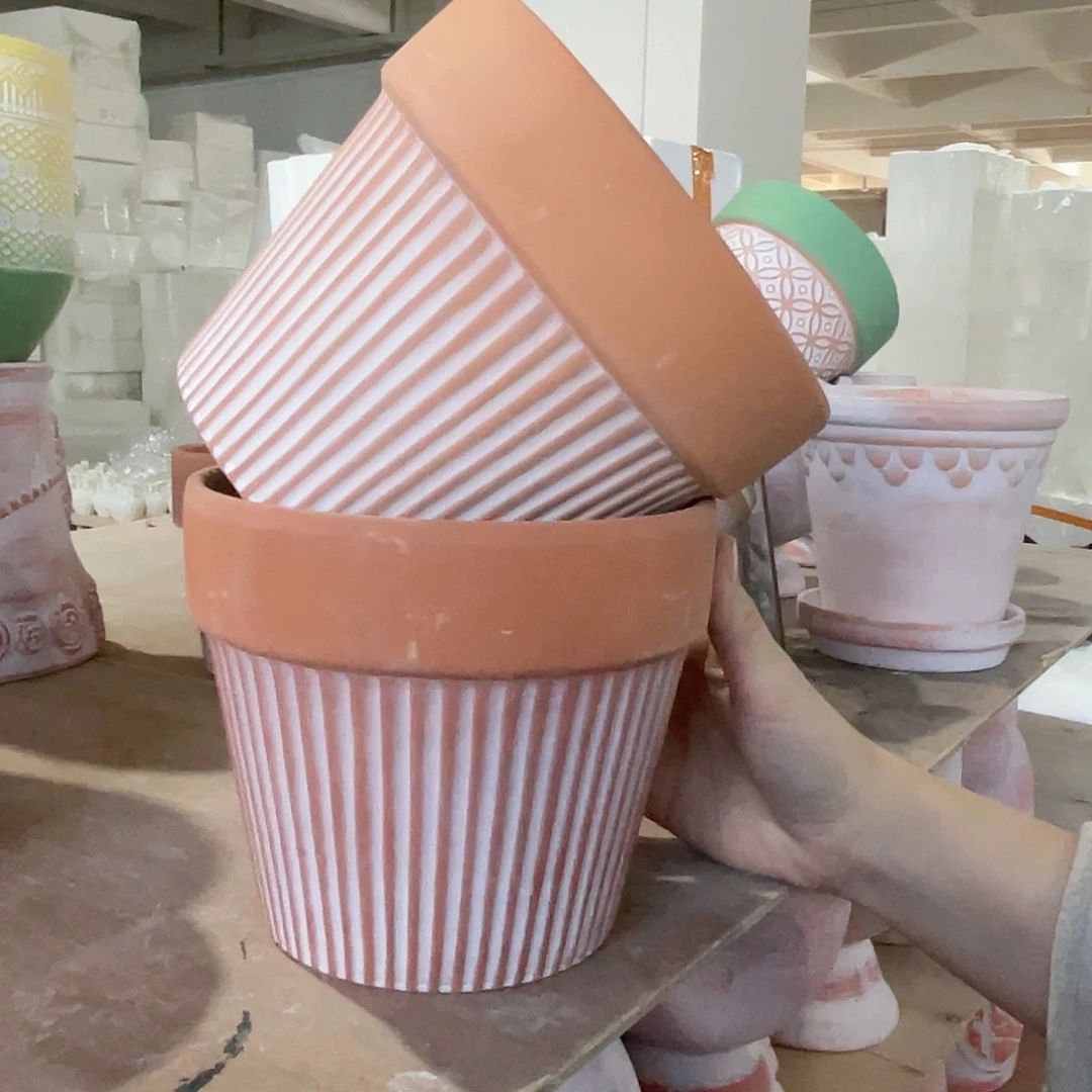 红陶复古竖纹16-14两个