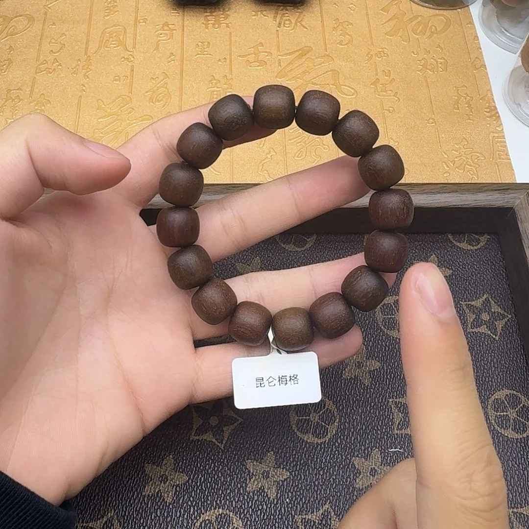 沉香沉香香囊昆仑