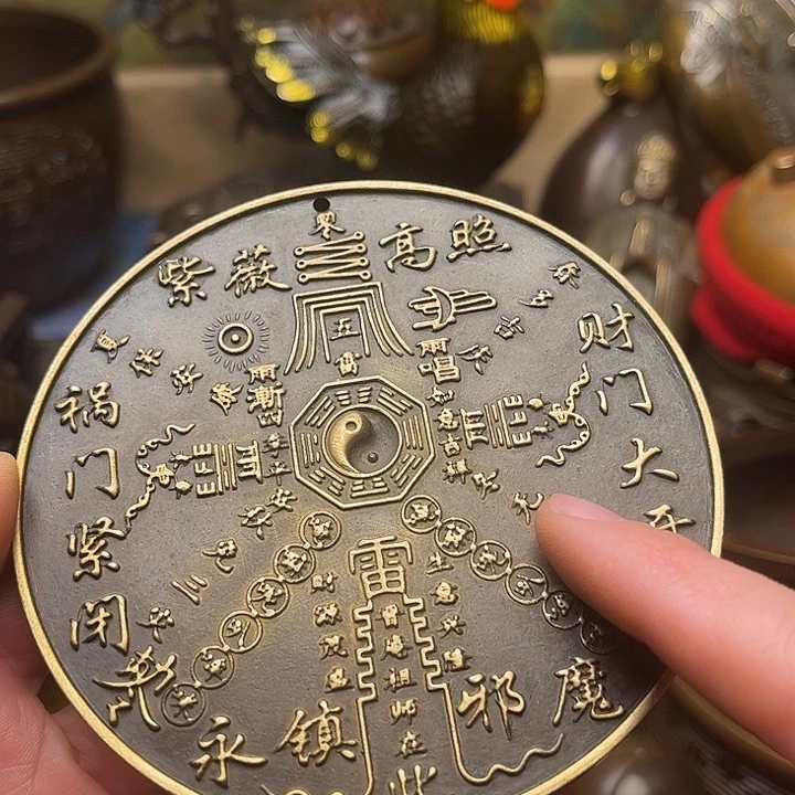 精美铜器批发档口