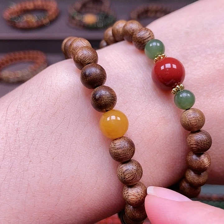 沉香手串未镶嵌0.6