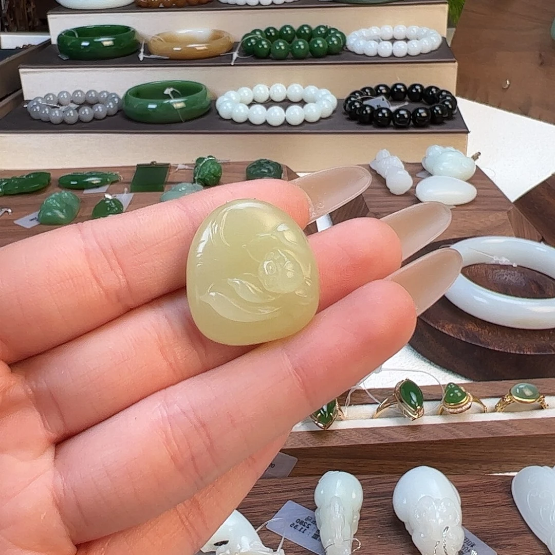 和田玉（糖玉）未镶嵌颈饰11g