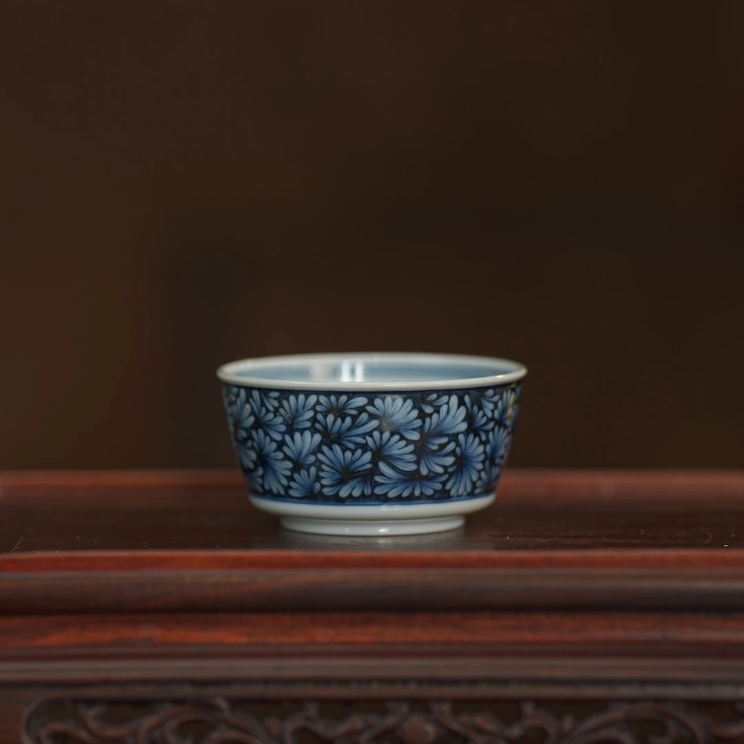 雨后丨湛蓝系列 菊瓣杯 75ML  景德镇瓷器纯手工手绘复古茶杯茶具