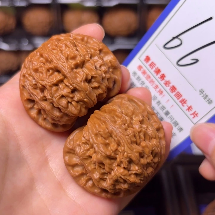 把件文玩核桃44白狮子66色差