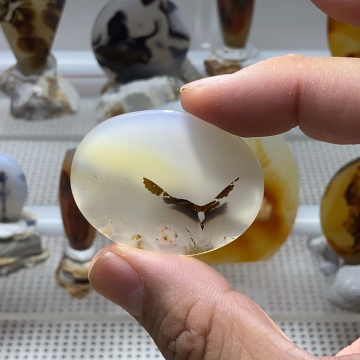 玛瑙/玉髓未镶嵌颈饰