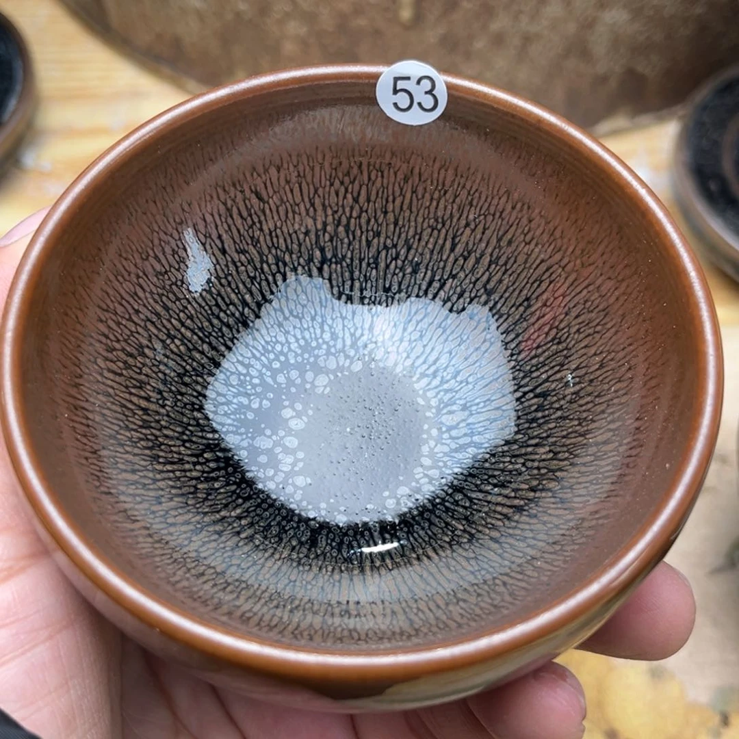 茶盏义兴龙窑坚持真柴烧